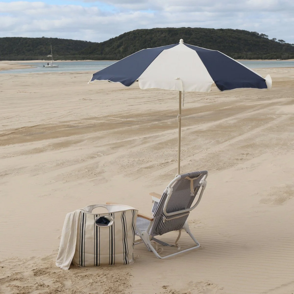 Compact Beach Umbrella - Marine - Image 3
